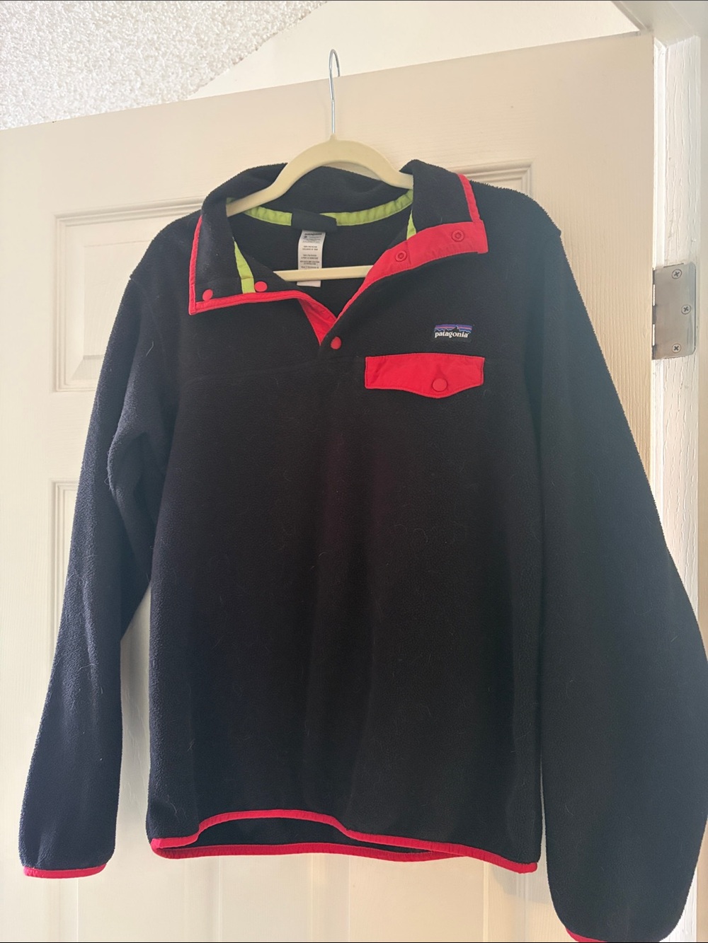 Patagonia Women’s Synchilla Black Fleece